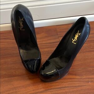 Yves Saint Laurent Black Patent Leather Heels